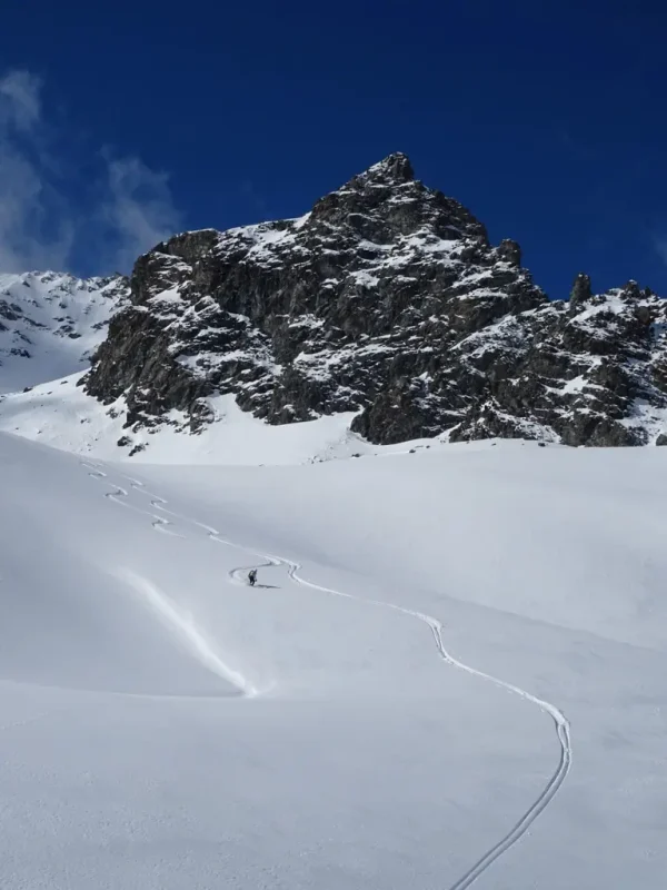 Ski de randonnée en engagement privé